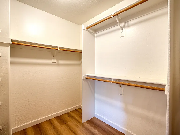 42394 W Oakland Dr — Photo 10
