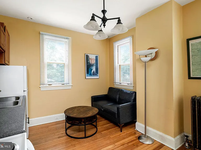 2 Hamilton Ave — Photo 15