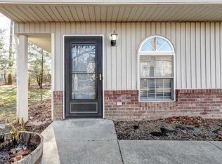 805 E Sherwood Hills Dr, Bloomington, IN 47401