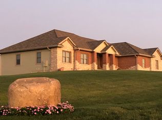 3223 Cedar Bridge Rd, Winterset, IA 50273