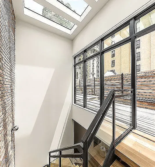 250 W 73rd St #1 — Photo 34