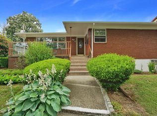 49 Macfarland Ave, Staten Island, NY 10305