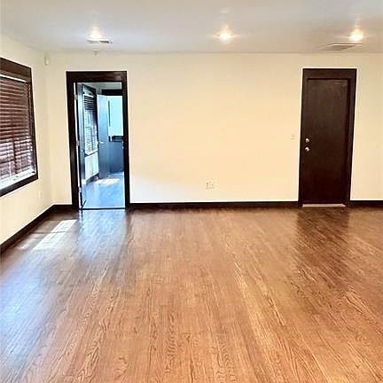 4th image of 2229 Brighton Ave