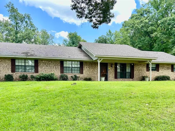 654 County Road 3549, Atlanta, TX 75551