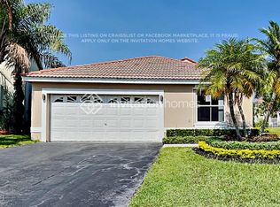 927 Stanton Dr, Fort Lauderdale, FL 33326