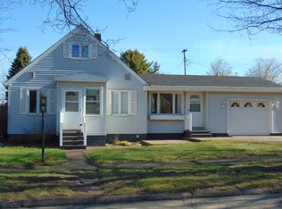 703 Elliott Ave, Ishpeming, MI 49849