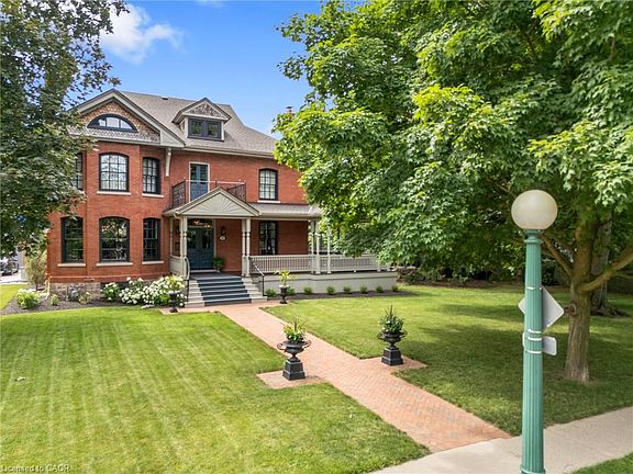 2nd image of 38 Lansdowne Rd N