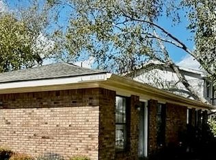 9 Azalea Ave #K, Hattiesburg, MS 39402
