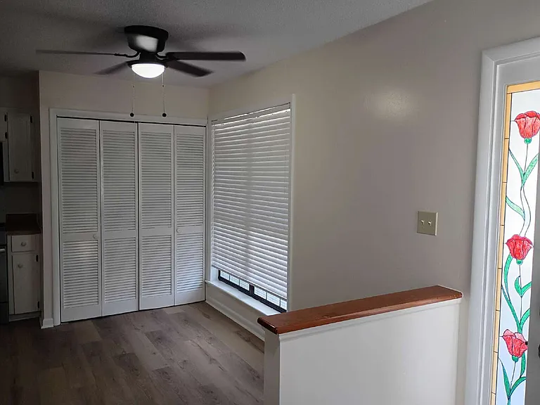 912 Pineland Ave #51 — Photo 3