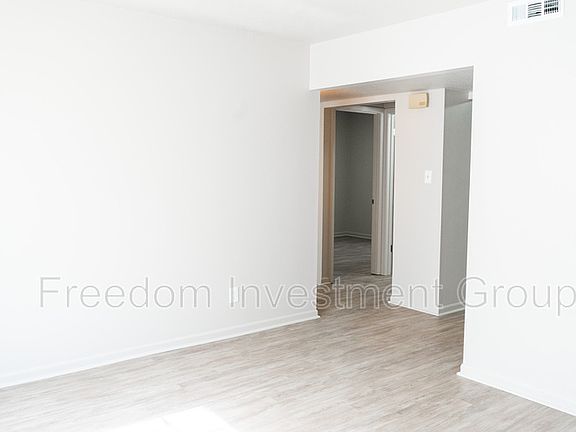 4th image of 6739 Langston Dr