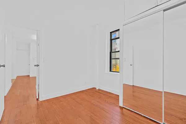 Rented by Compass | media 11