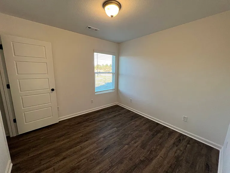 608 Short Leaf Ln — Photo 23
