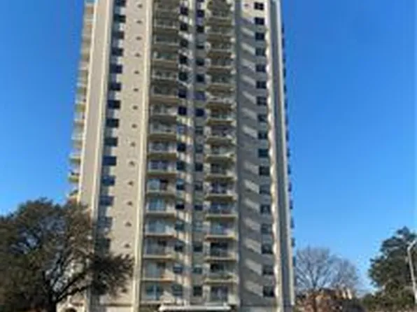 1 Crawford Pkwy APT 1306, Portsmouth, VA 23704