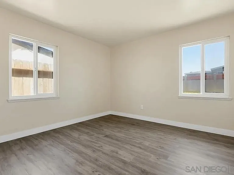 767 Woodlawn Ave #B — Photo 14