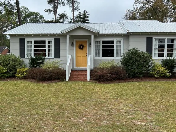 401 Letitia Ave N, Douglas, GA 31533
