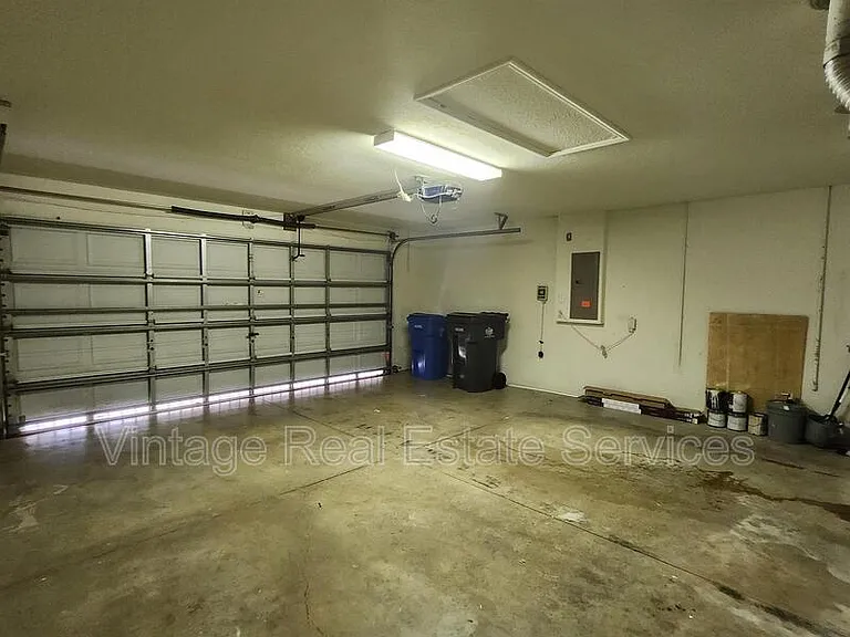 9344 Mandrake Ct — Photo 11