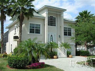 1st image of 12200 Siesta Dr