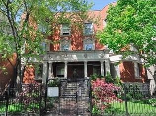 4536 N Sheridan Rd, Chicago, IL 60640