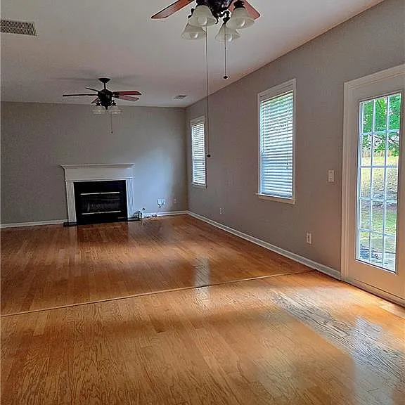1374 Dukes Creek Dr NW — Photo 15