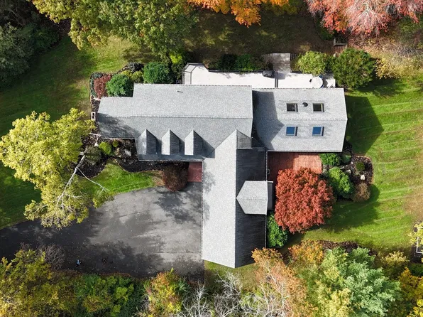186 Dayton St, Danvers, MA 01923