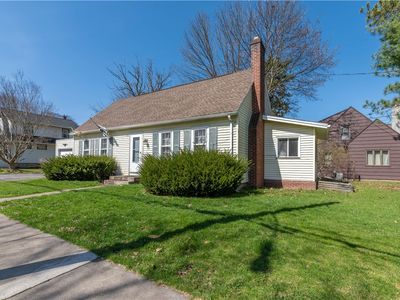 327 E Elm St, East Rochester, NY, 14445