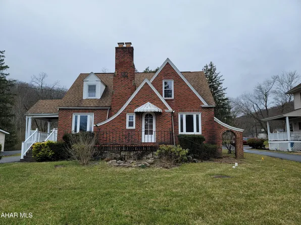 3293 Juniata Gap Rd, Altoona, PA 16601
