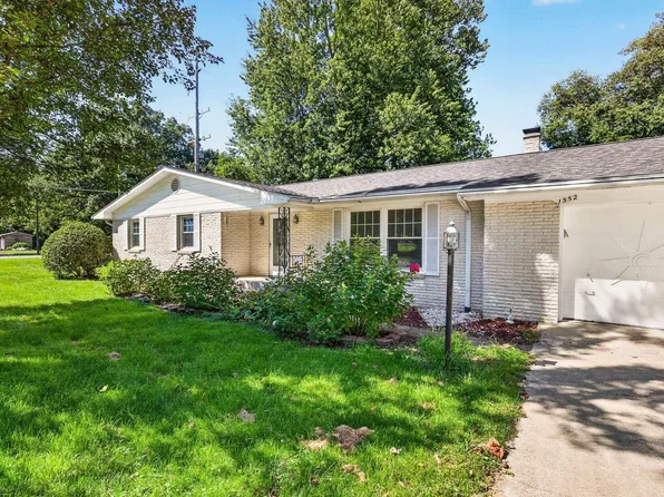 1552 Brookview Ave, Warsaw, IN 46580