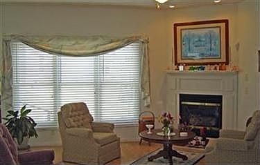 3rd image of 144 Gleneagle Dr
