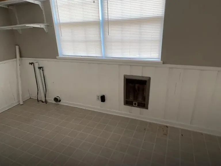 413 Shades Ave — Photo 8