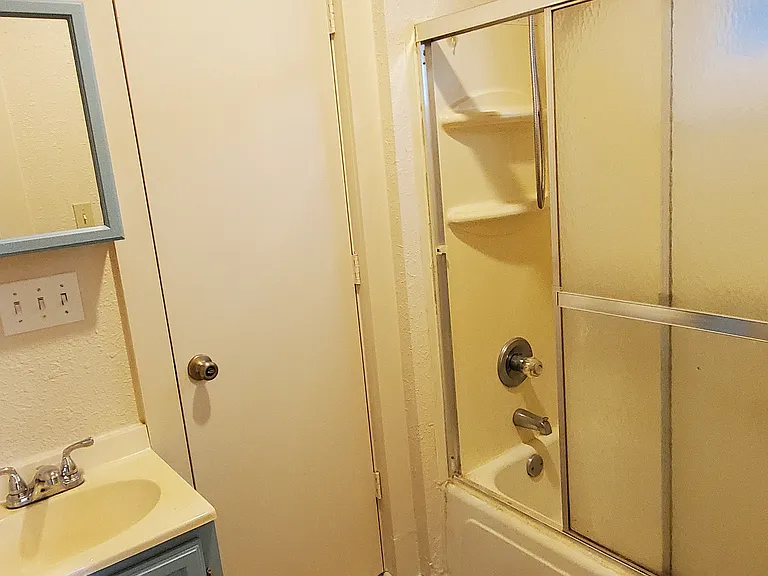 106 Knapp Ln — Photo 17