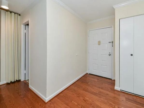 8370 Greensboro Dr APT 216