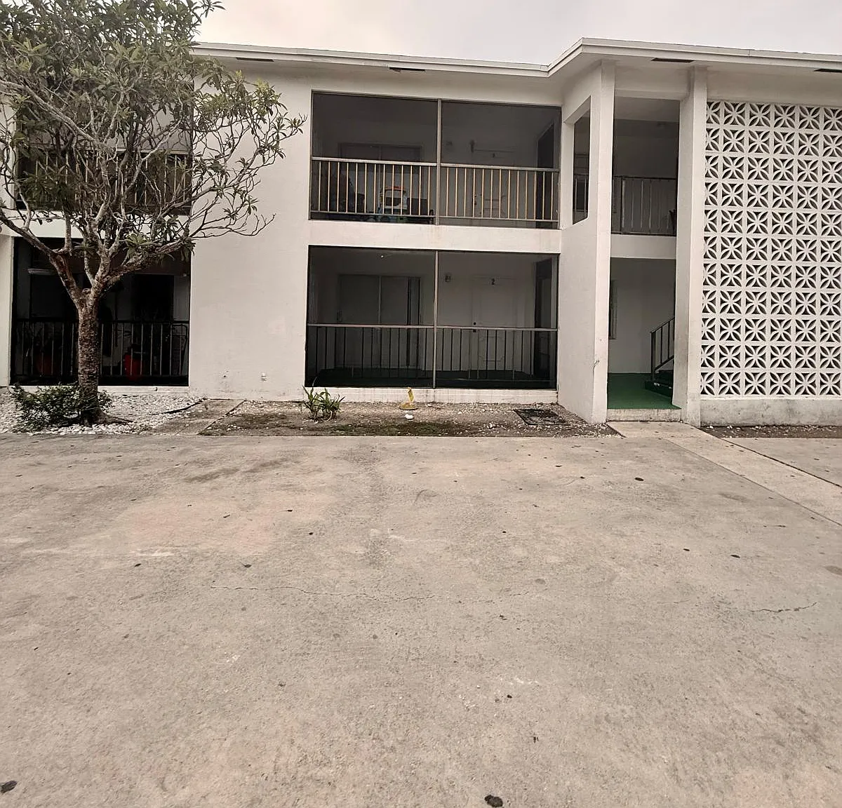 2 bed, 2.0 bath, 791 sqft, $2,000 — Photo 2