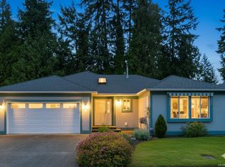 515 Seaward Way, Qualicum Beach, BC V9K 1T8