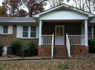 637 Sommerdale Ct, Rural Hall, NC 27045