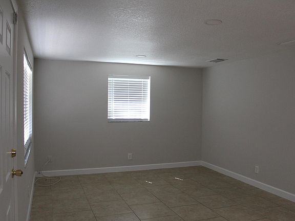 2nd image of 212 N Himes Ave
