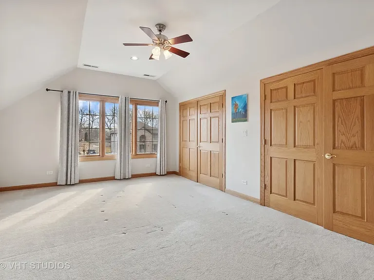 17W234 Massel Ct — Photo 19