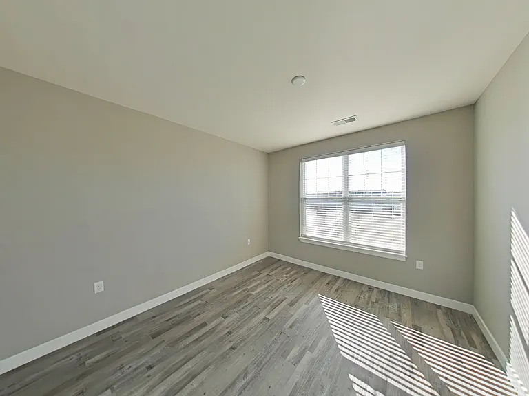 Allure Apartments — Photo 65