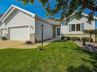 3043 Rosecommon Ter, Fitchburg, WI 53711