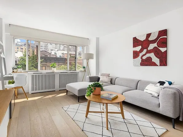 135 E 71st St APT 6B, New York, NY 10021