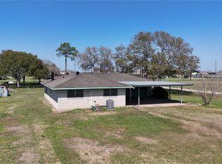 8820 Michael St, East Bernard, TX 77435