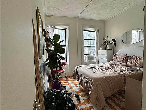 2nd image of 300 Leonard St #3