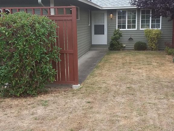 Front yard and Entry