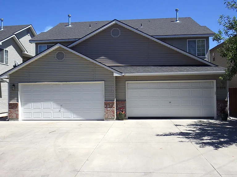 2158 S Dorothy Ave — Photo 22
