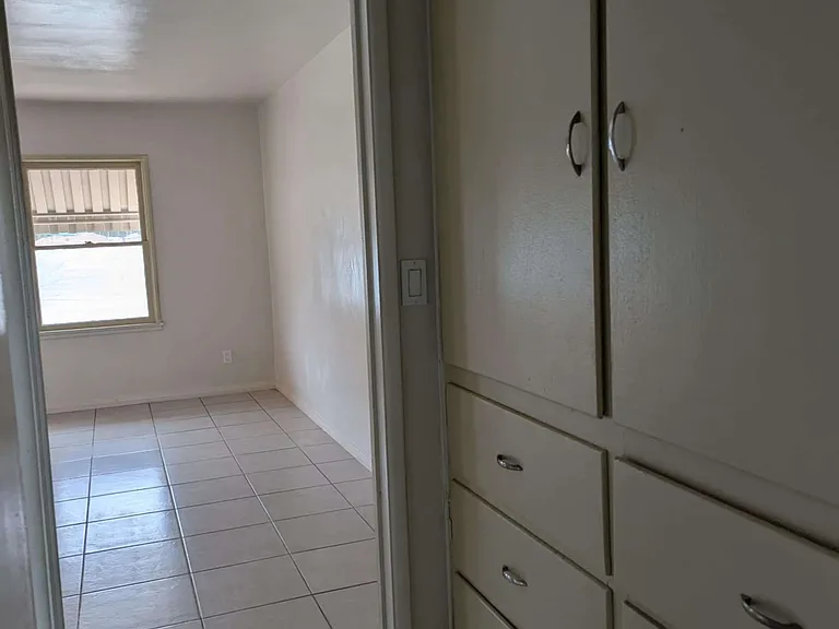35242 Avenue A — Photo 12
