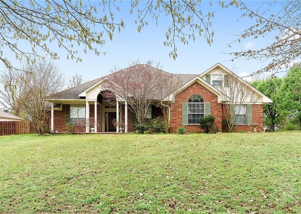 1st image of 1812 Lee Creek Cir