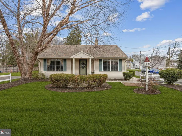 455 N Church St, Moorestown, NJ 08057