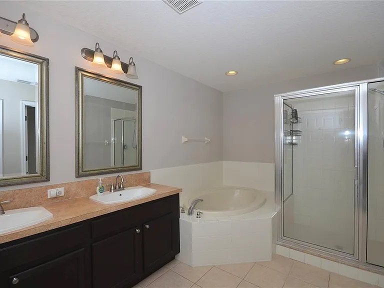 1625 Emerald Hill Way — Photo 31