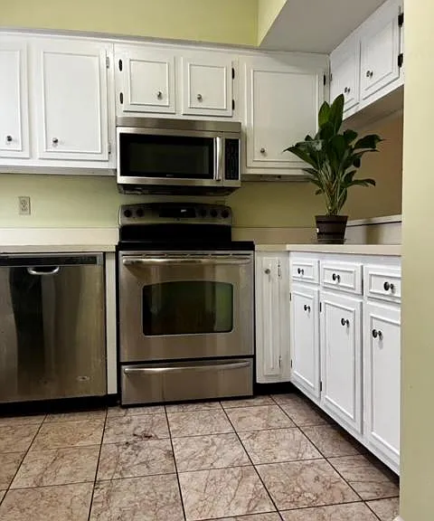 2135 Acklen Ave #3 — Photo 9