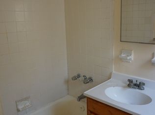160 N Arlington Ave, East Orange, NJ 07017