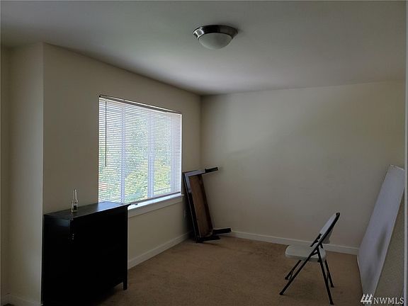 4th image of 8412 155th Street Ct E